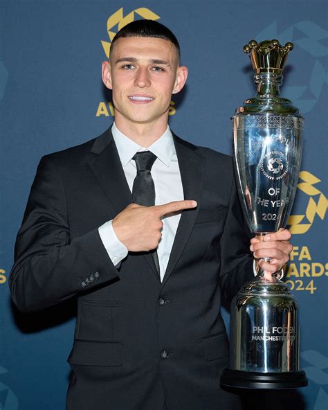 pfa player of the year bookie